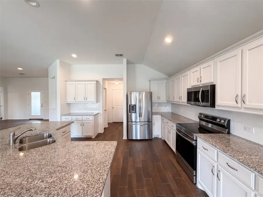 1631 Glade Meadows Drive, Burleson Joshua, TX 76058 - #2