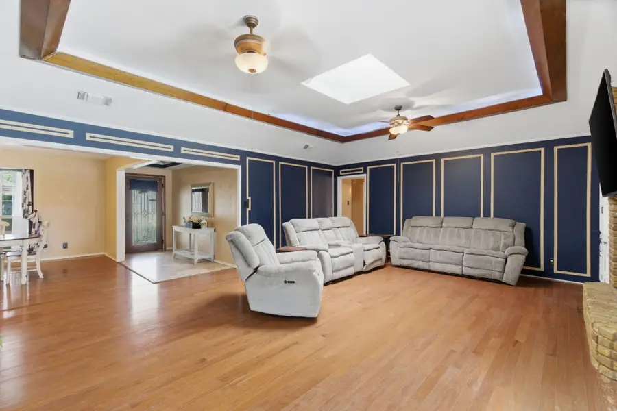 1025 Hampshire Lane, Carrollton, TX 75007 - #2