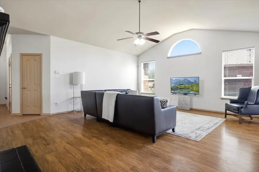 714 Bayou Drive, Glenn Heights, TX 75154 - #2