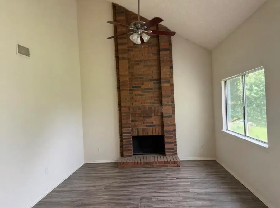 4737 Hollow Tree Drive, Arlington, TX 76018 - #2