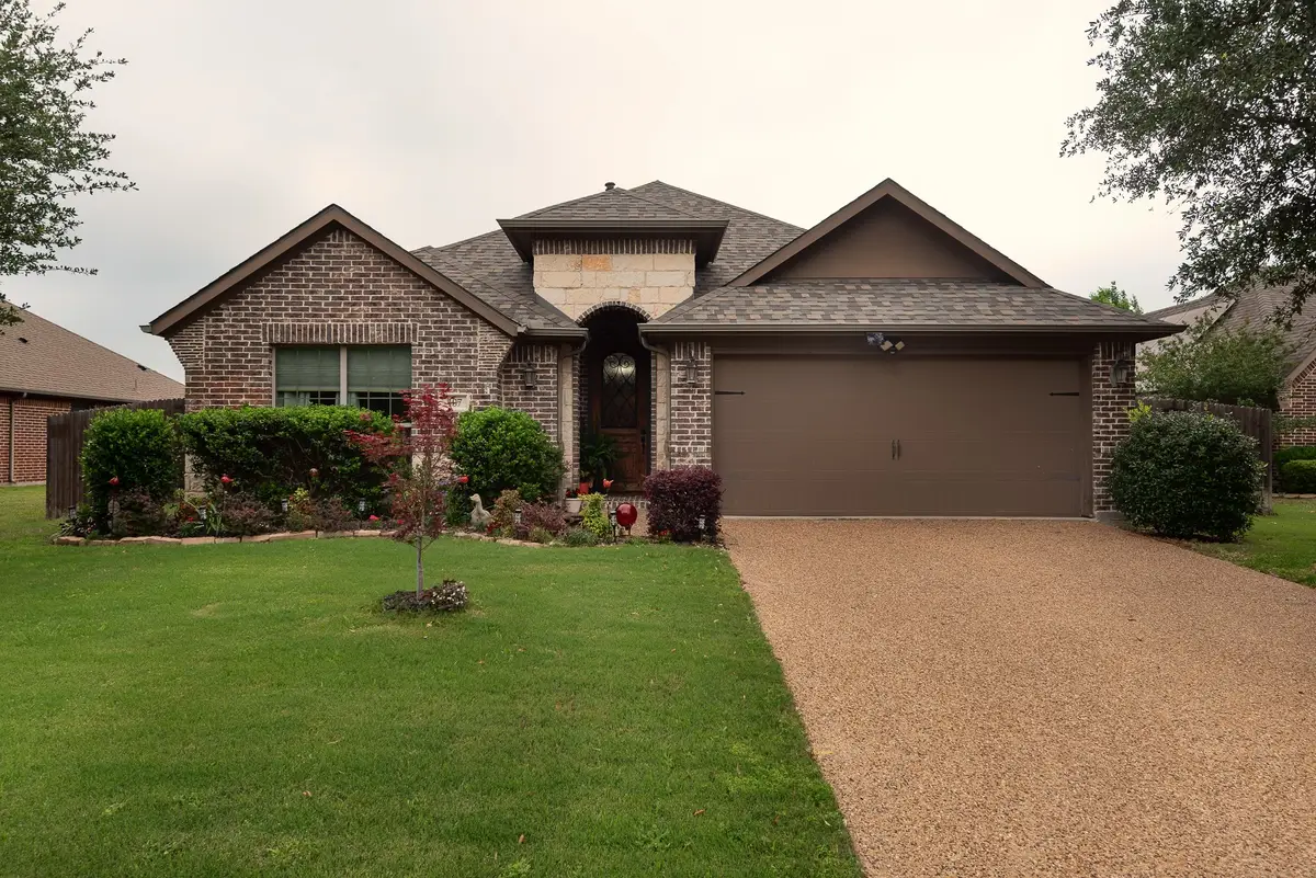107 Manor Lane, Waxahachie, TX 75165 - #1