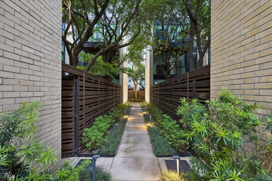 4321 Travis Street, Dallas, TX 75205 - #2