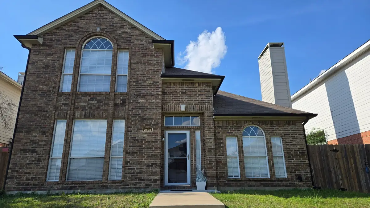 2525 Brooke Trail, Carrollton, TX 75006 - #1