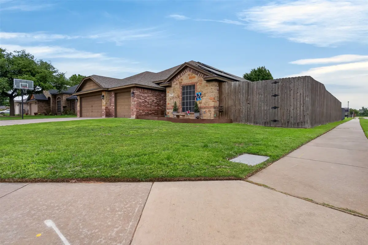 629 E Sheila Circle, Joshua, TX 76058 - #1