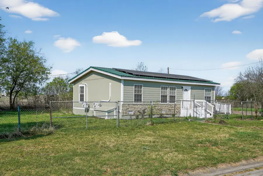 1917 Nolan Ridge Drive, Cleburne, TX 76033 - #3