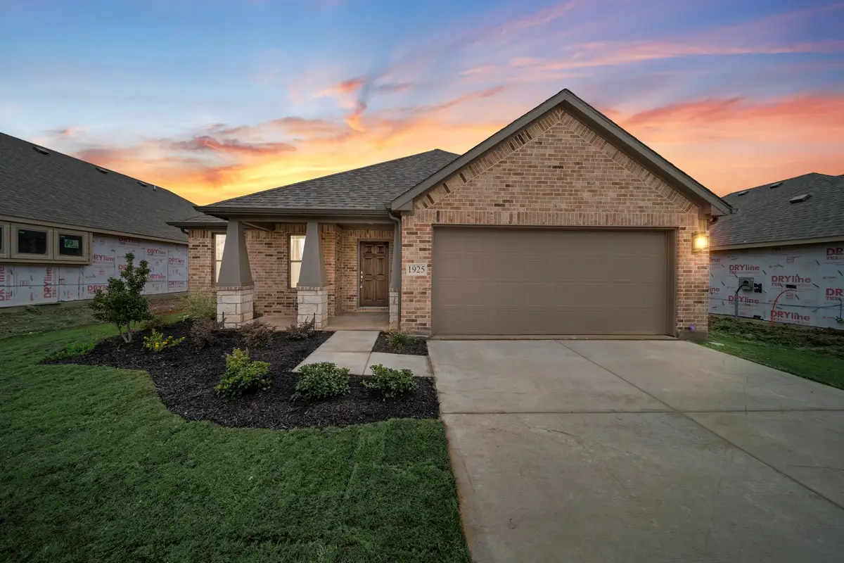 2425 Stardust Trail, Venus, TX 76009 - #1