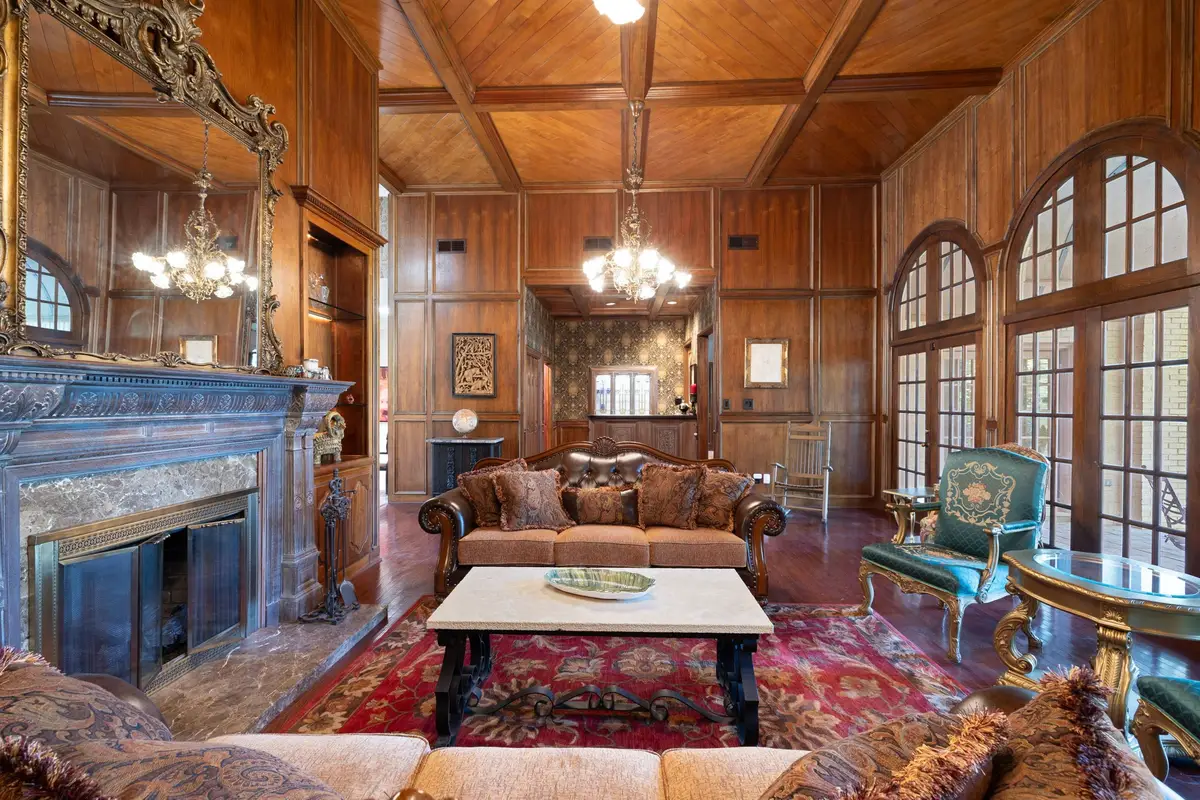 2 Nobhill Drive, Greenville, TX 75402 - #1