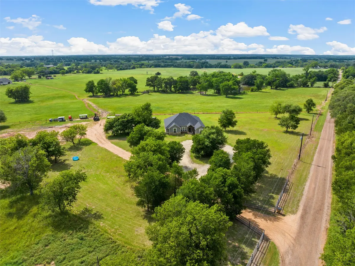 638 County Road 337, Rosebud, TX 76570 - #1