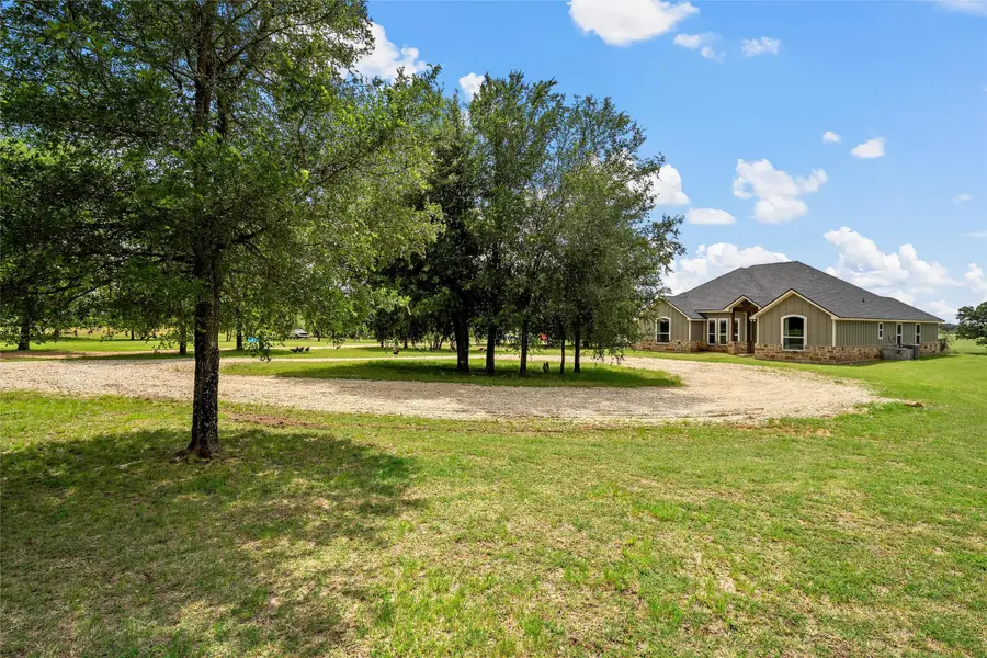 638 County Road 337, Rosebud, TX 76570 - #2