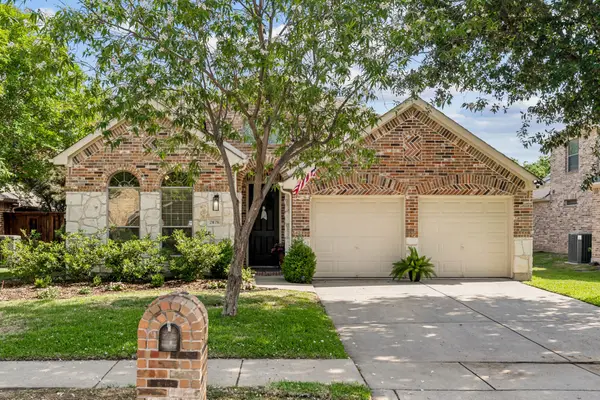 2428 Dove Creek Drive, Little Elm, TX 75068