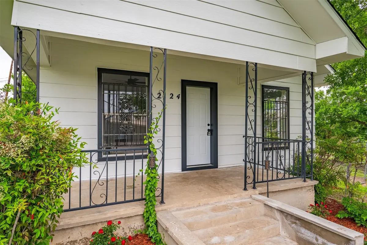 2124 21st Street, Fort Worth, TX 76164 - #1