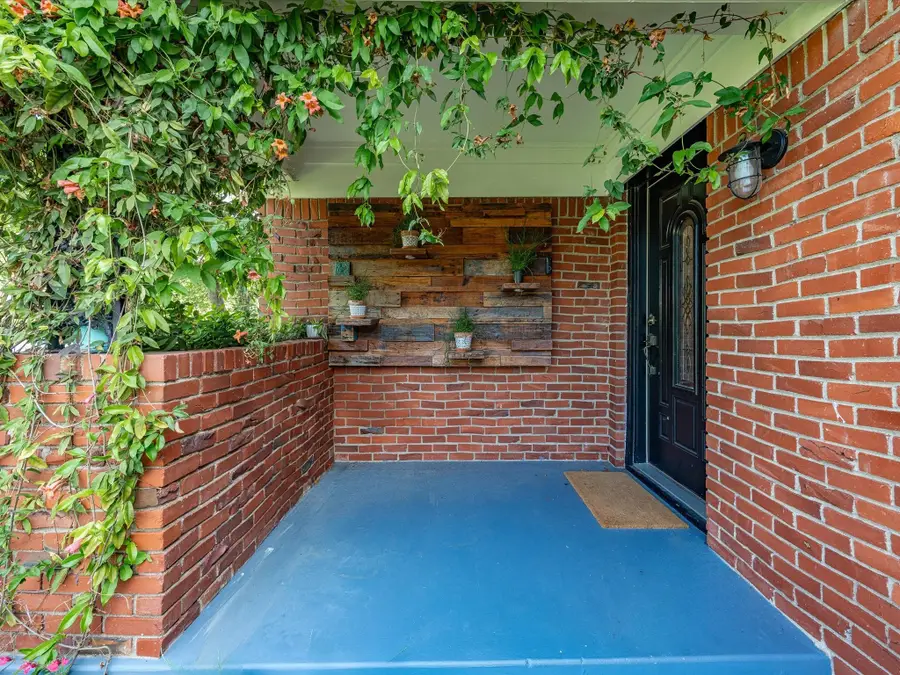 1217 Park Center Street, Benbrook, TX 76126 - #3