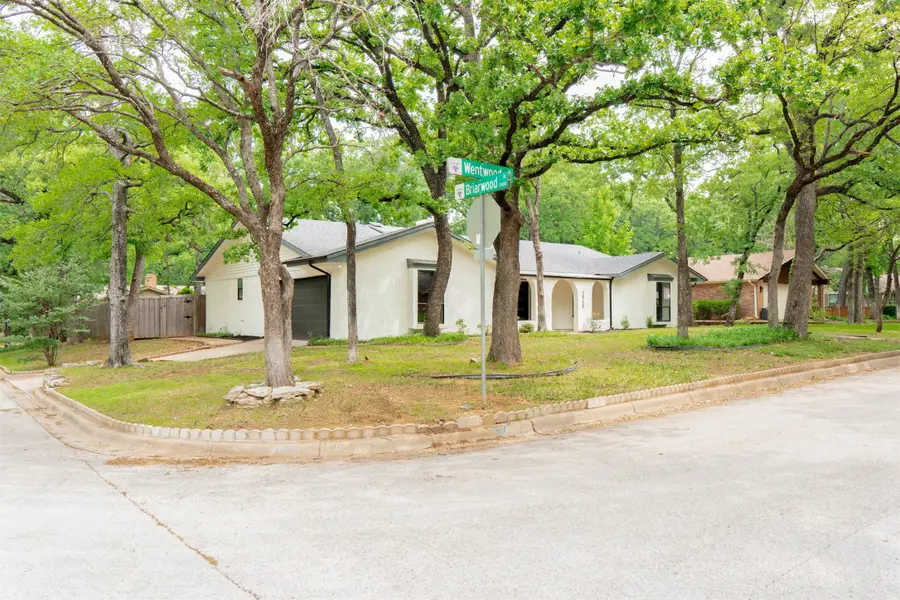 2958 Wentwood Drive, Grapevine, TX 76051 - #2