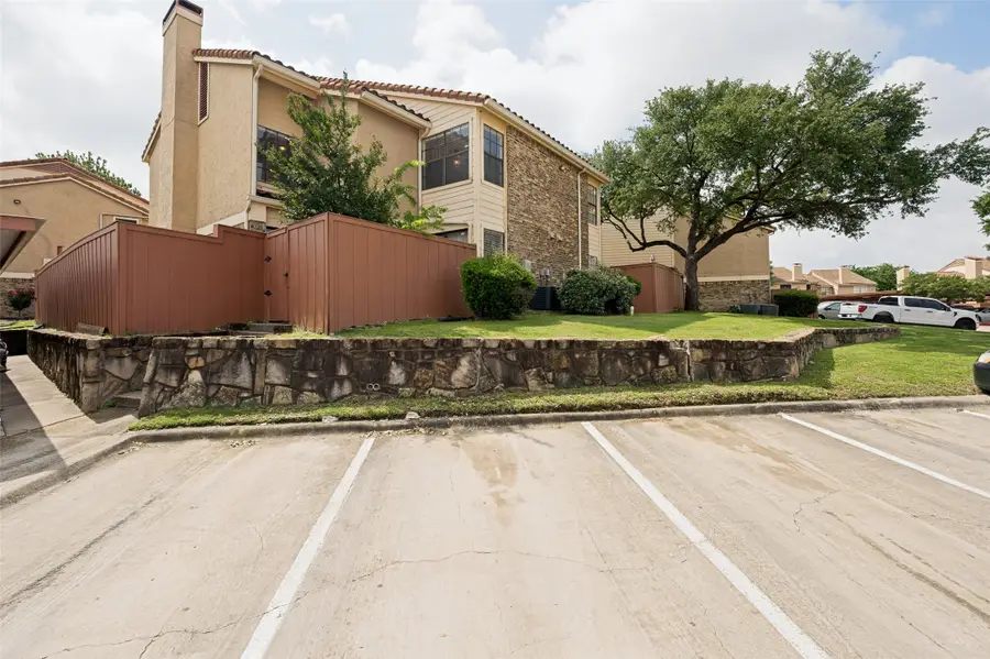 4264 Madera Road #2, Irving, TX 75038 - #2