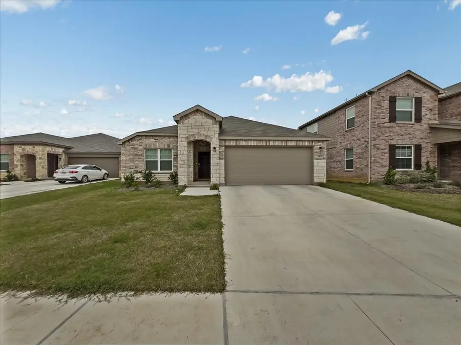 2820 Pecan Park Drive, Denton, TX 76208 - #2