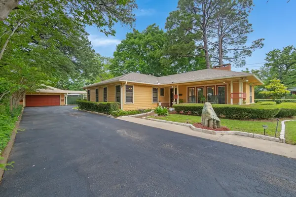 1815 N Bell Avenue, Denton, TX 76209