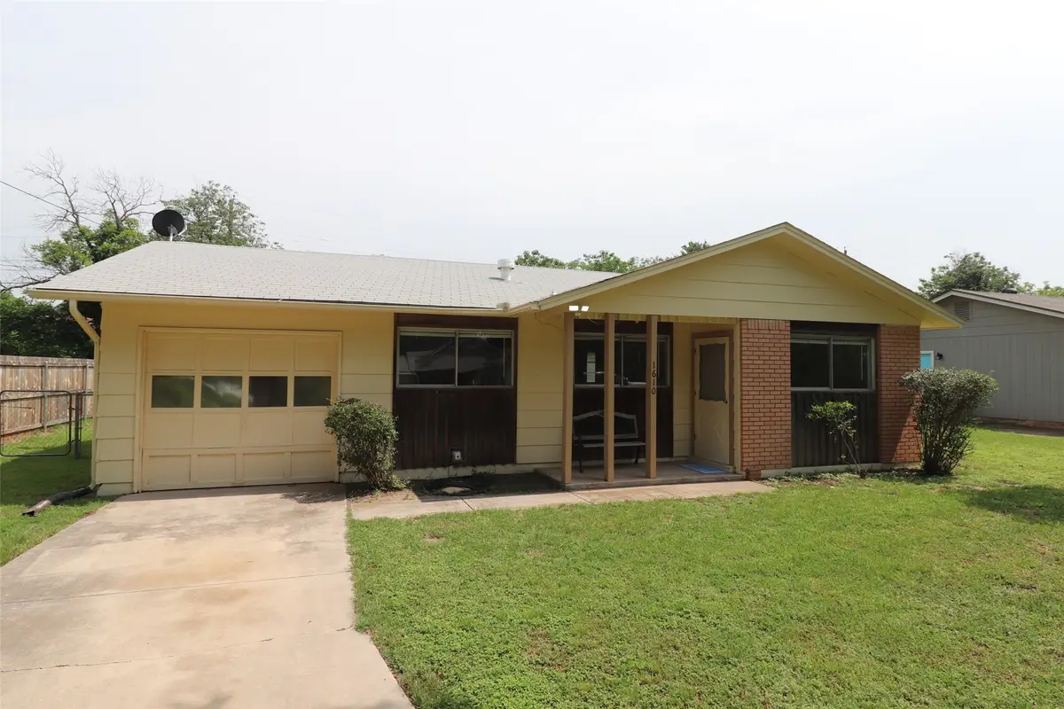 1610 Wood Street, Brownwood, TX 76801 - #1