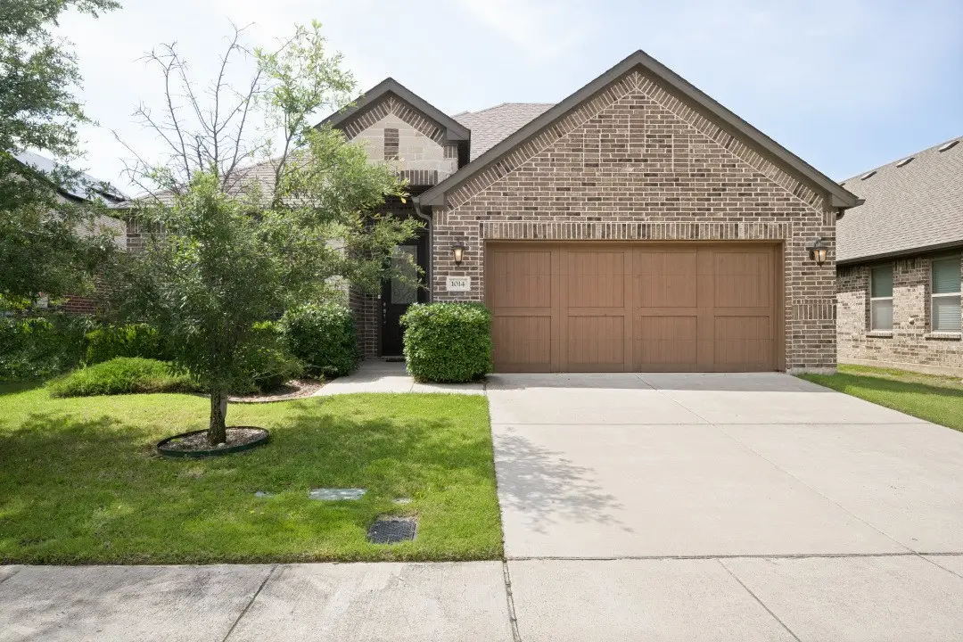 1014 W Villas Court, Lewisville, TX 75067 - #1