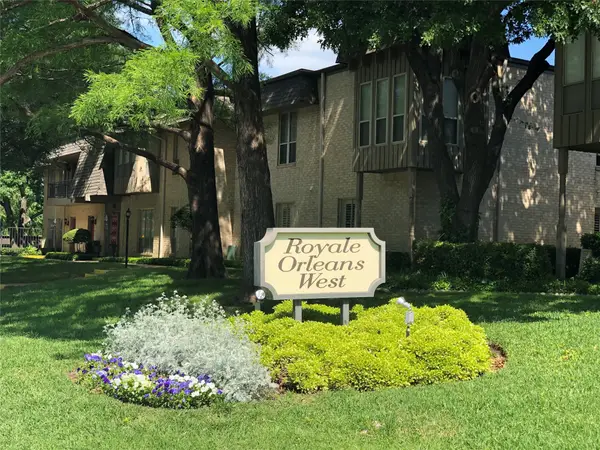 4320 S Bellaire Drive S #114W, Fort Worth, TX 76109