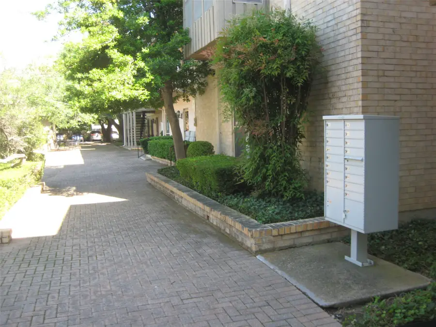4320 S Bellaire Drive S #114W, Fort Worth, TX 76109 - #3