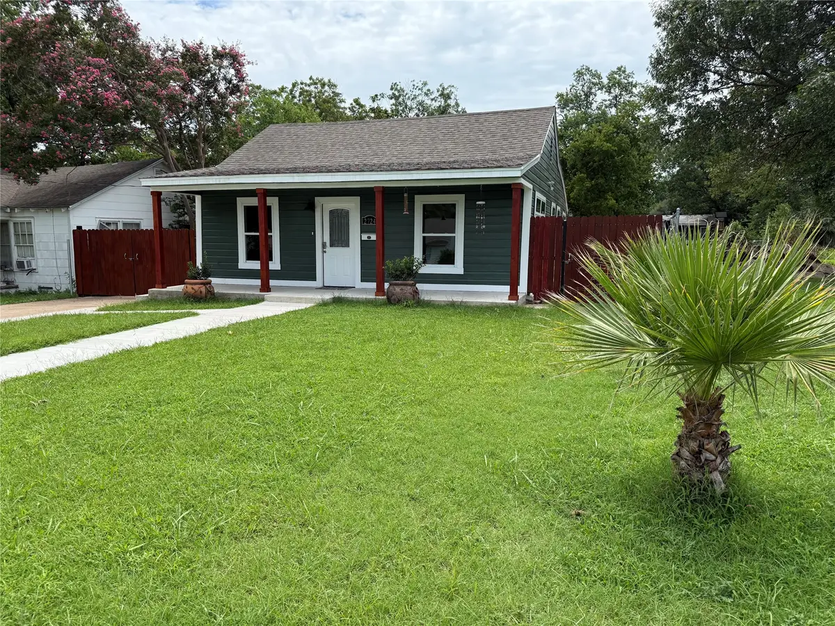 2724 Gurley Avenue, Waco, TX 76711 - #1