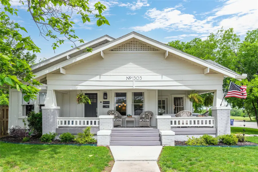 1303 Coggin Avenue, Brownwood, TX 76801 - #2