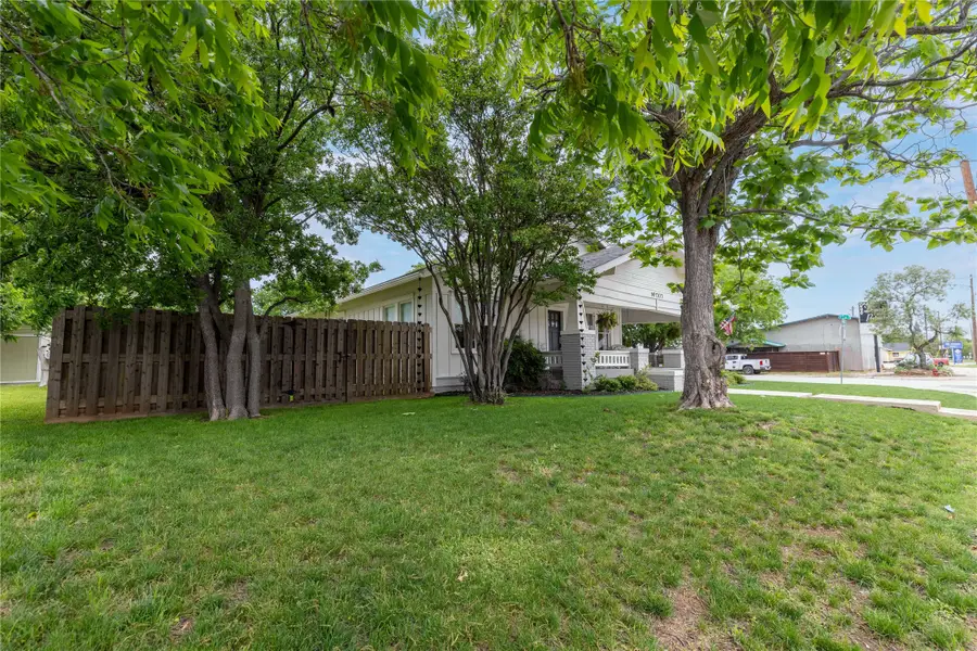 1303 Coggin Avenue, Brownwood, TX 76801 - #3