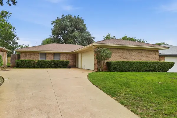 7208 Misty Meadow Drive S, Fort Worth, TX 76133
