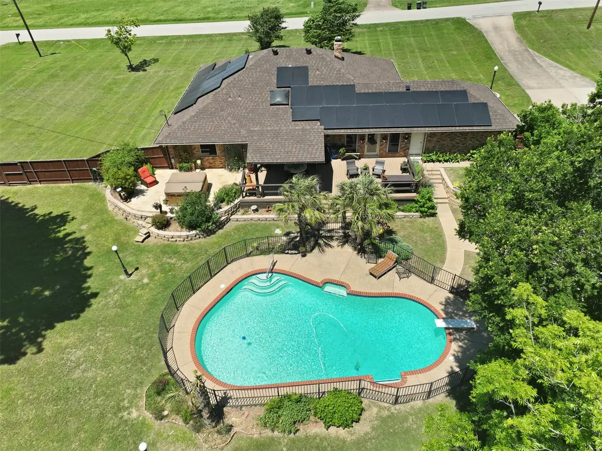 5610 Springbrook Drive, Midlothian, TX 76065 - #1