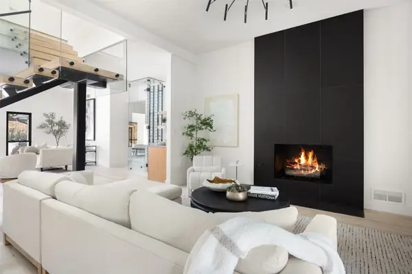 9622 Hilldale Drive, Dallas, TX 75231