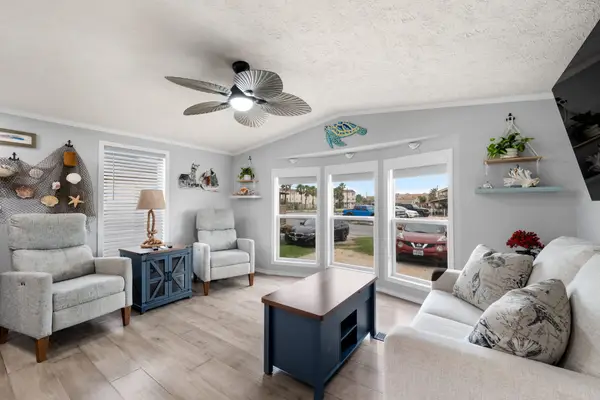 12 Deluca Lane, Port Isabel, TX 78578