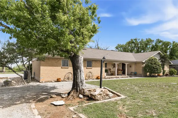 102 Lori Lane, Brownwood, TX 76801