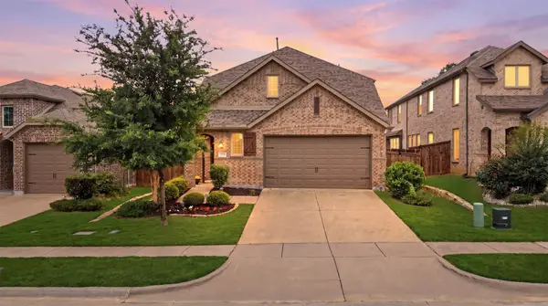 1132 Friesian Lane, Aubrey, TX 76227