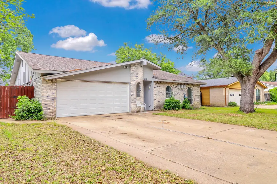 913 Shenandoah Drive, Plano, TX 75023 - #2