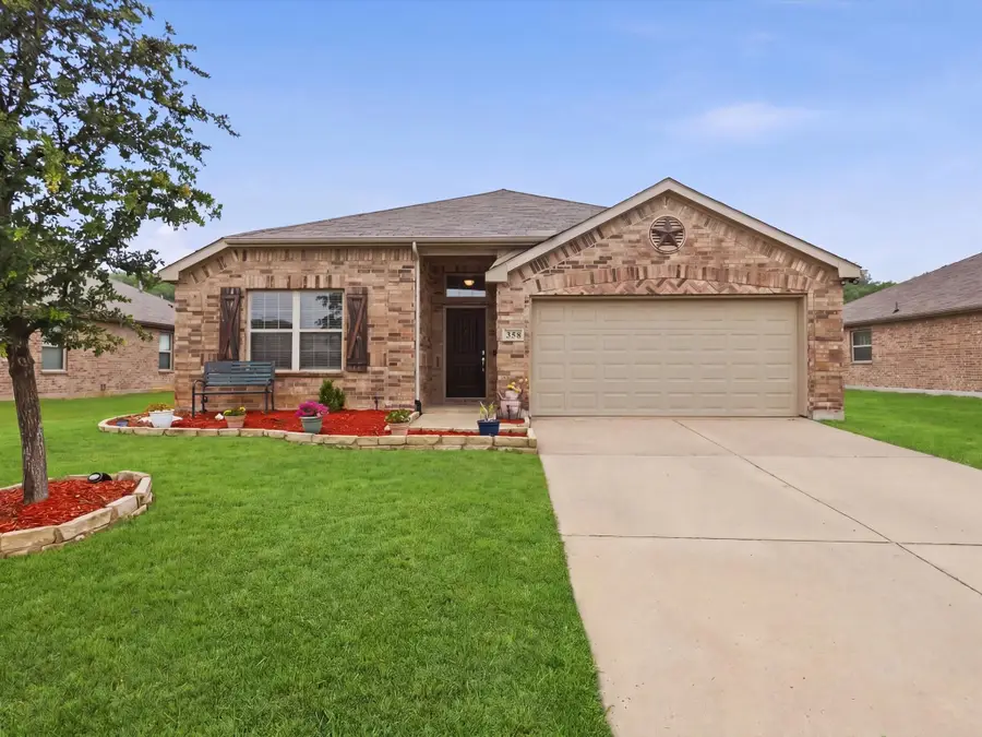 358 Highmeadow Drive, Aubrey, TX 76227 - #2