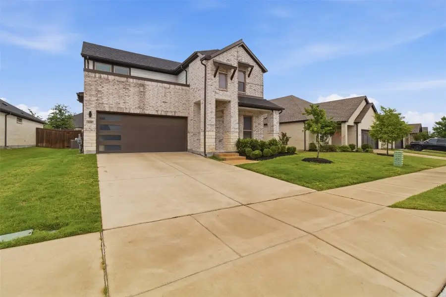 129 Chase Creek Drive, Lavon, TX 75166 - #2