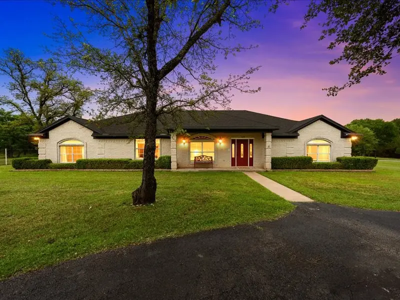 1072 Chapman Road, Crawford, TX 76638 - #1