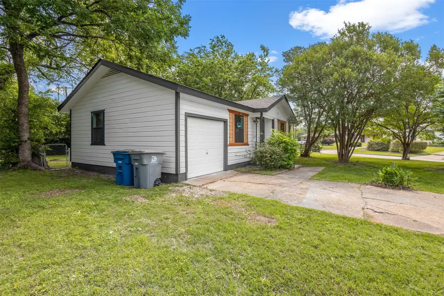 8033 Komalty Drive, Dallas, TX 75217 - #3