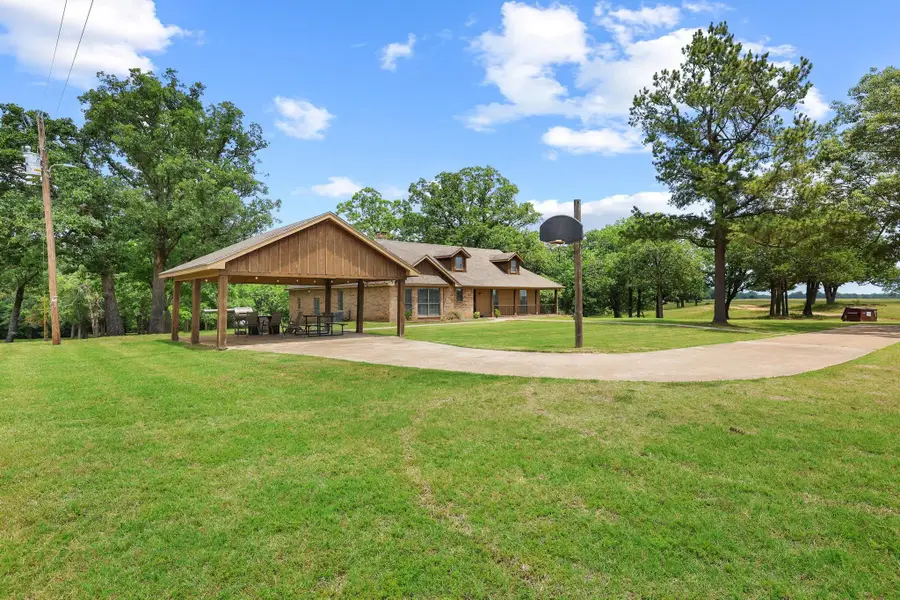 3893 Fm 906 E, Powderly, TX 75473 - #2