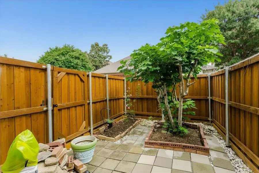 6015 Thursby Avenue, Dallas, TX 75252 - #2
