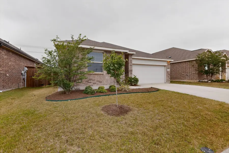3321 Riverside Drive, Aubrey, TX 76227 - #3
