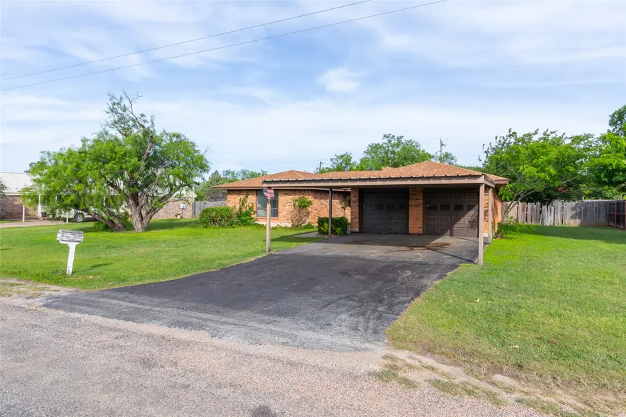 1424 Sunset Drive, Baird, TX 79504 - #2
