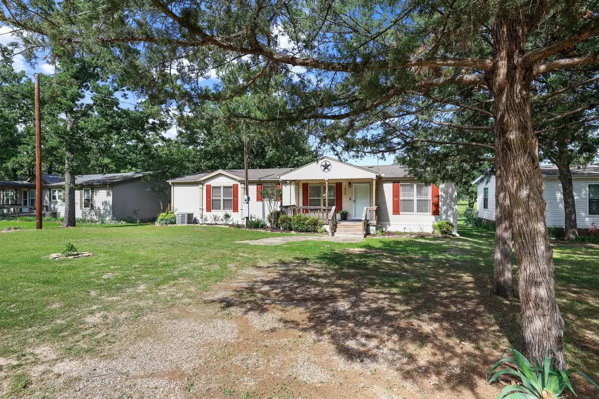 7406 Lakeview Drive, Bonham, TX 75418 - #1