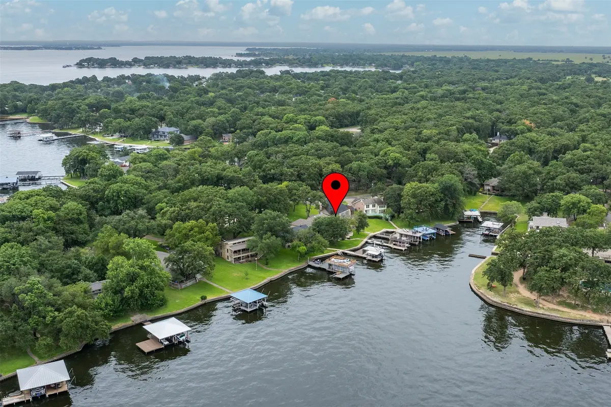 301 Northshore, Trinidad, TX 75163 - #1