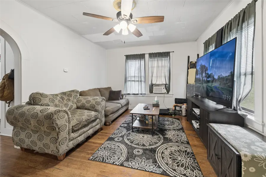 1010 Maple Street, Kilgore, TX 75622 - #2