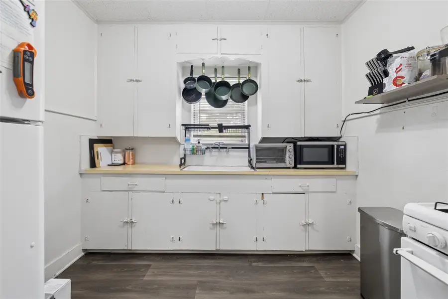 1010 Maple Street, Kilgore, TX 75622 - #3