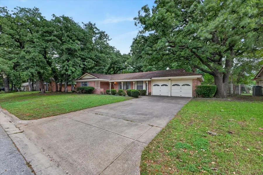 845 Wheelwood Drive, Hurst, TX 76053 - #3