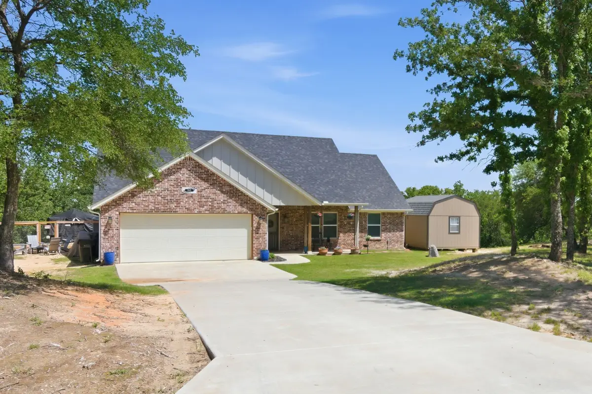 112 Monarch Lane, Poolville, TX 76487 - #1