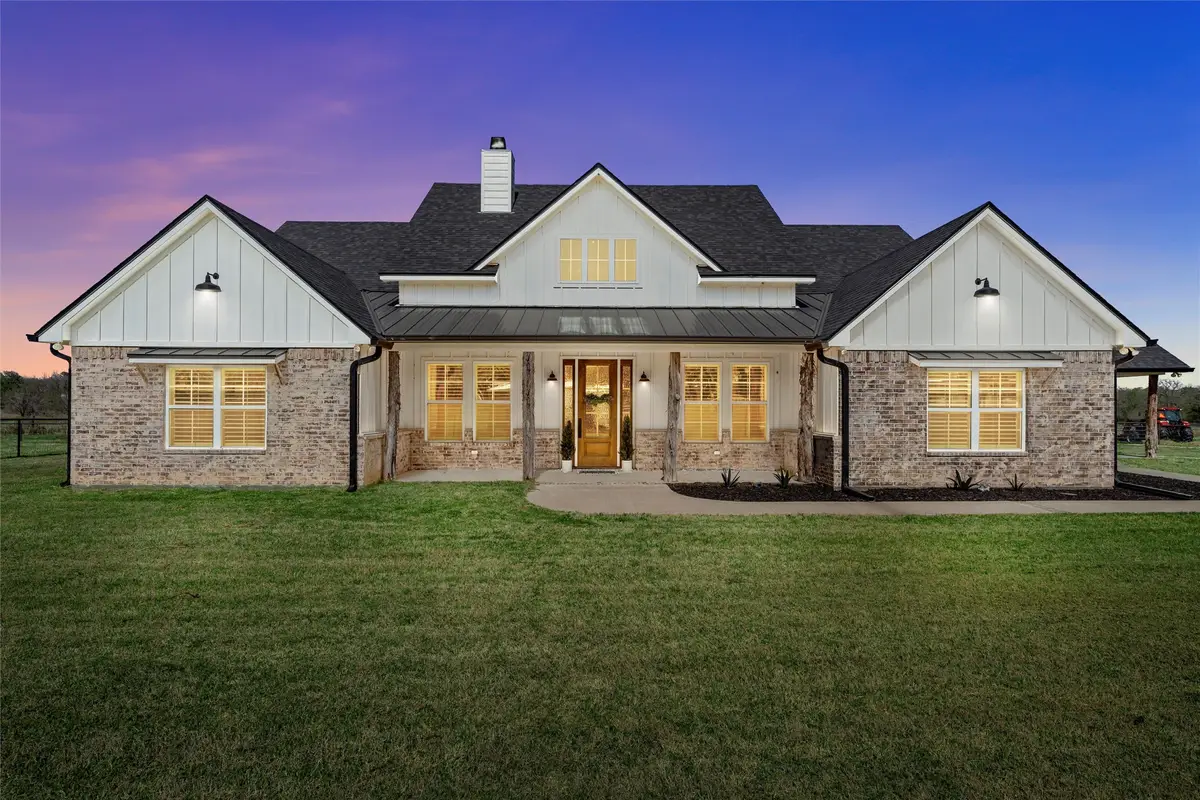 399 Satin Rd, Chilton, TX 76632 - #1