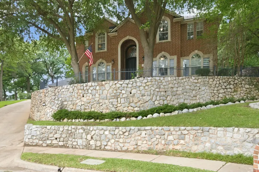 3145 Joyce Court, Grapevine, TX 76051 - #3